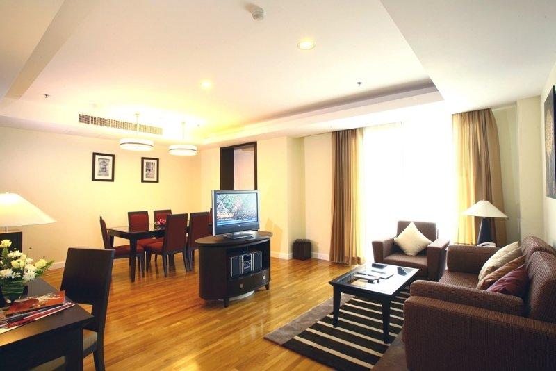 Cape Racha Hotel Си Рача Екстериор снимка